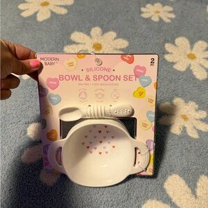 Modern Baby Silicone Bowl & Spoon Set - White